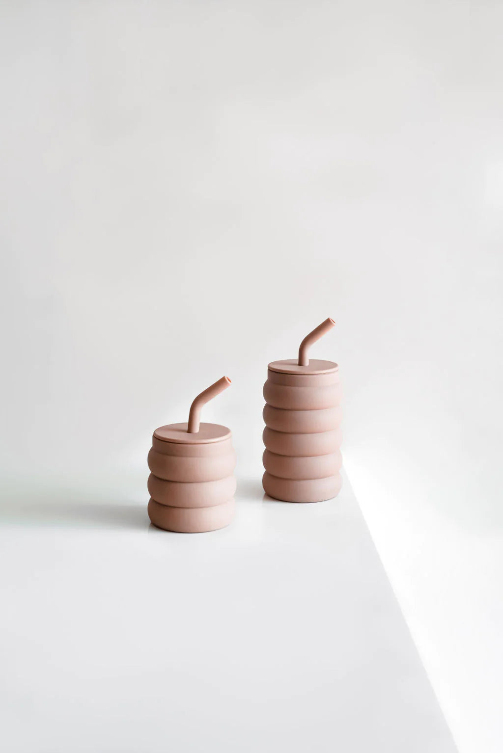 Nutmeg Tall Bubble Silicone Cup with Straw and Lid